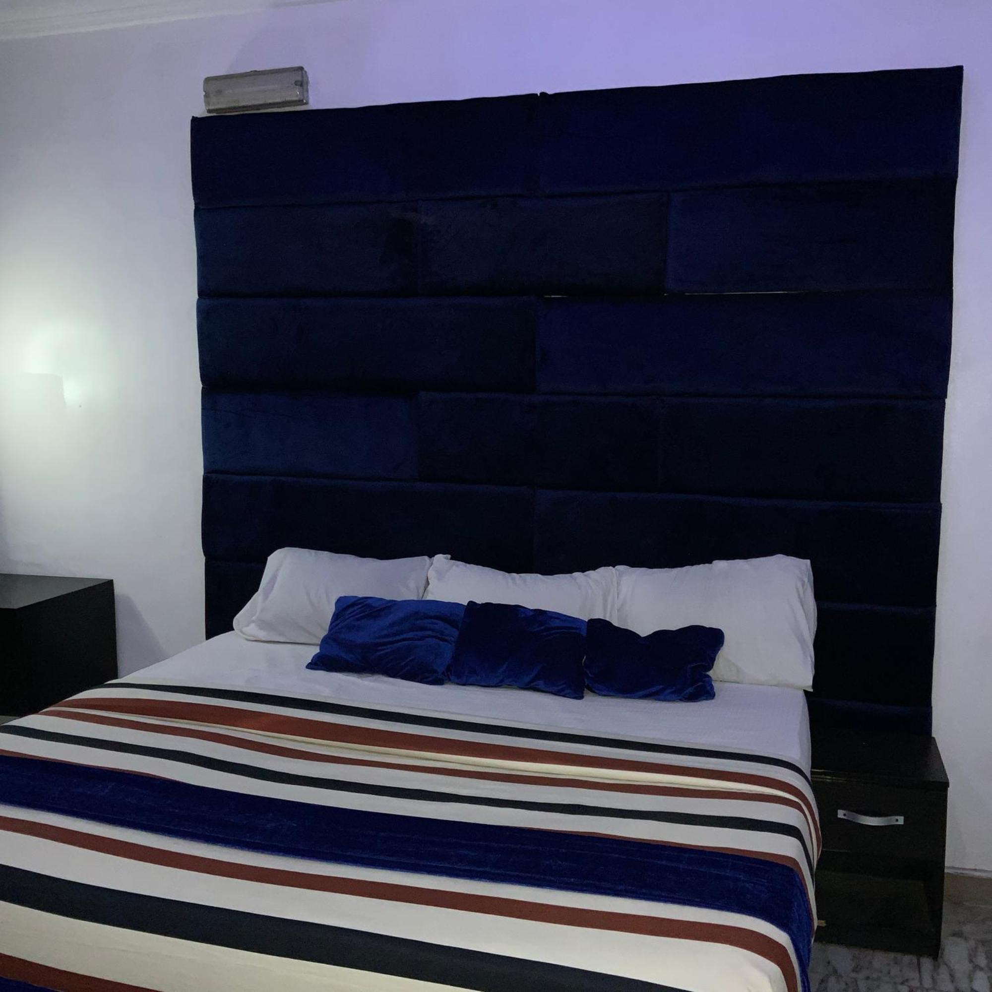 Blue Moon Hotels Victoria Island Lagos Kültér fotó